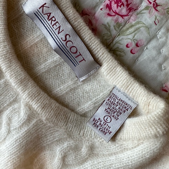 Karen Scott white/off white wool blend sweater. Size L - Picture 6 of 6